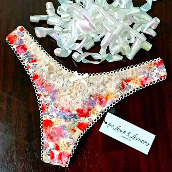 LOVE AND LEMON VS THONG XS - Picture 1 of 12